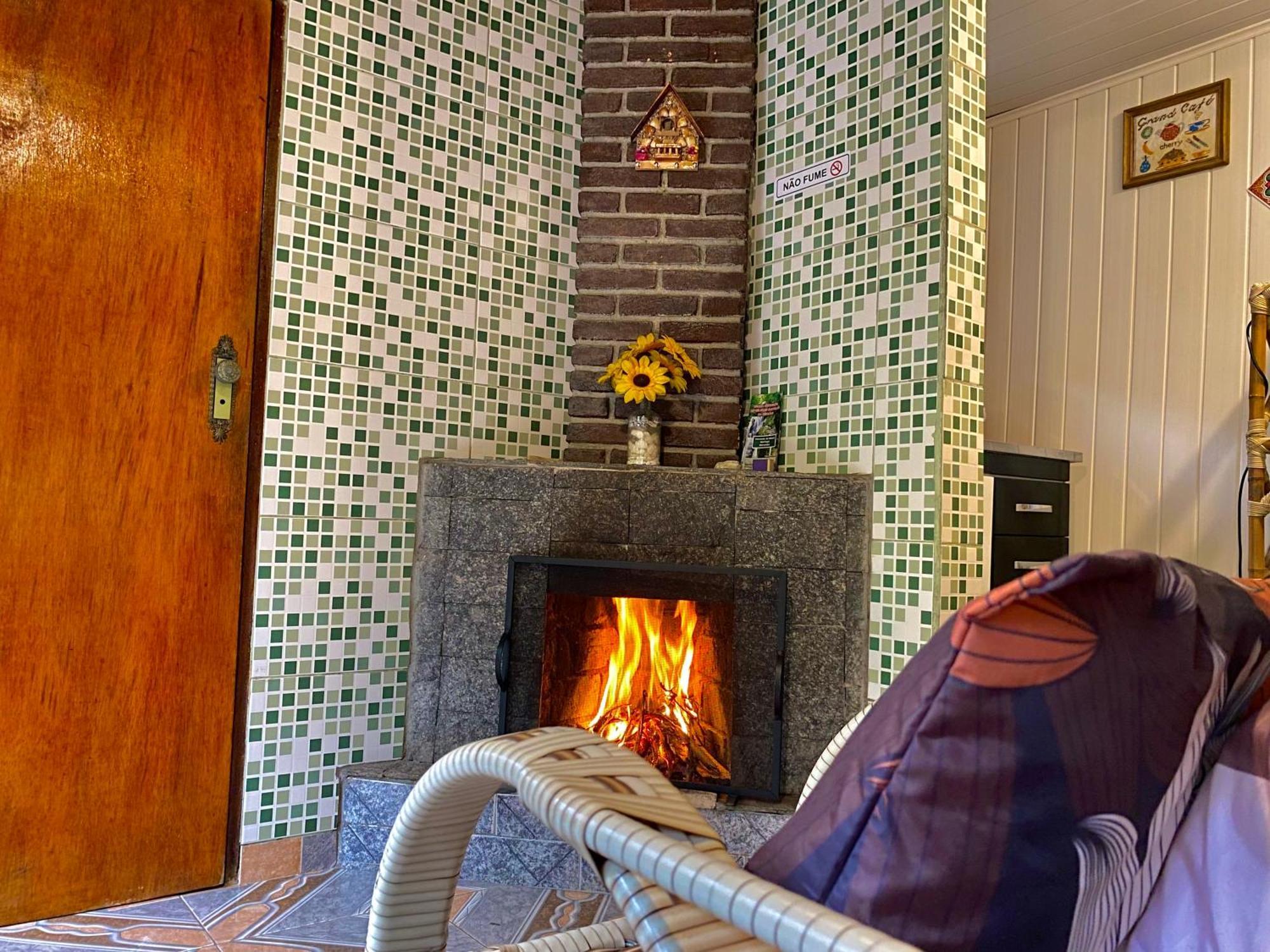 Apartmán Chale 1 Alto Na Montanha, Com Lareira E Wi-Fi Visconde de Mauá Exteriér fotografie